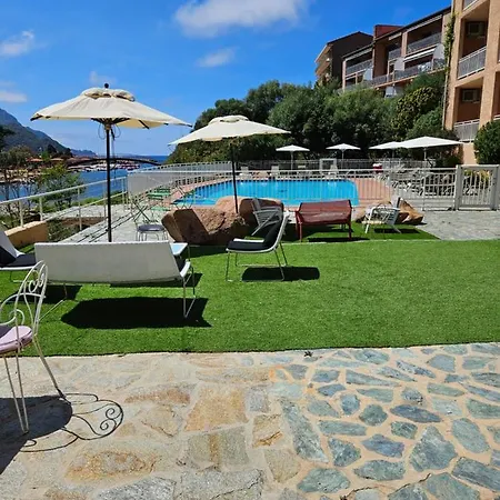 Le Marina Otel Porto (Corsica)