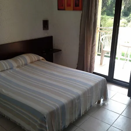 Le Marina 3* Porto (Corsica)