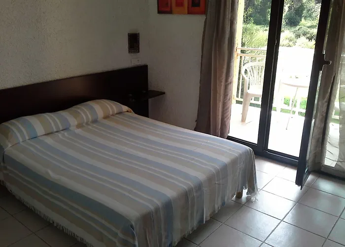 Le Marina 3* Porto (Corsica)